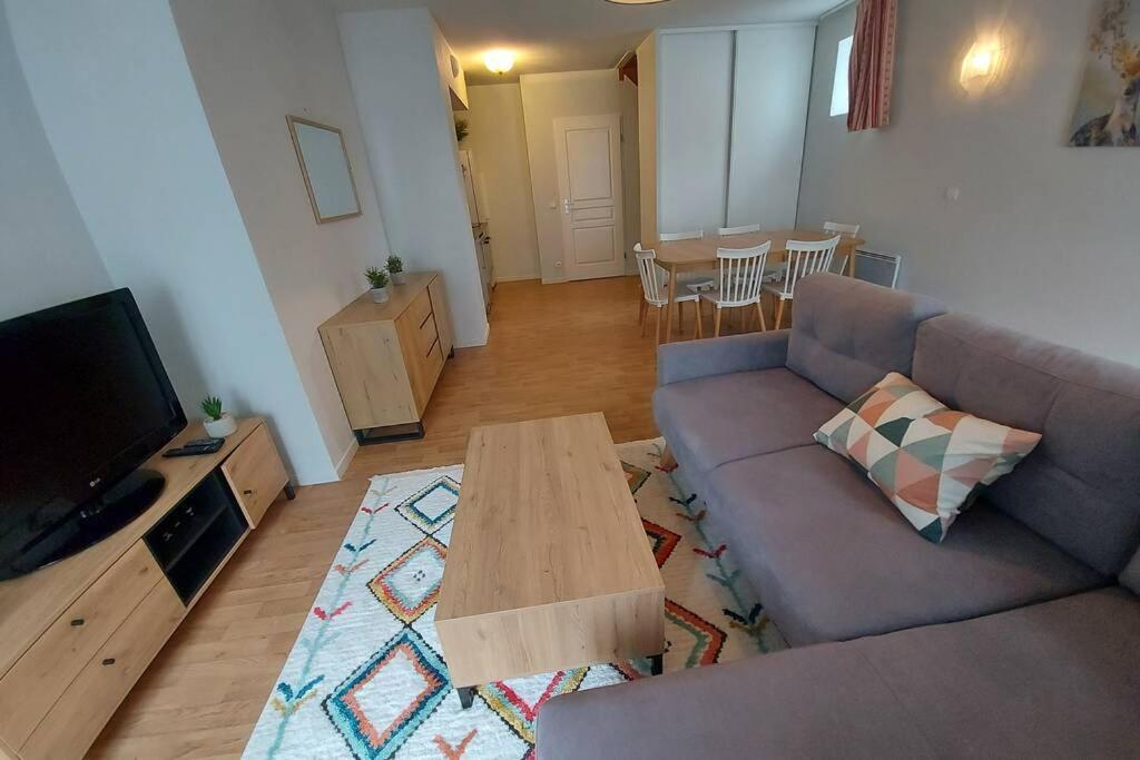 Appartement Moderne, Hyper-Centre - 6/8 Pers. Bagnères-de-Luchon Dış mekan fotoğraf
